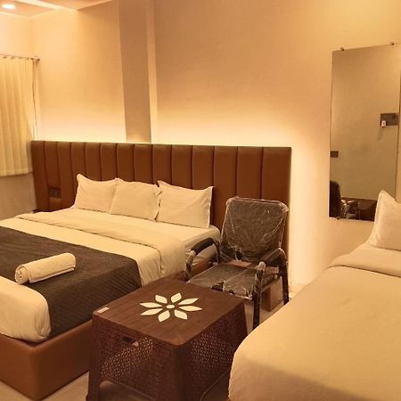 Hotel Vilaasitaa Vijay Nagar Ιντόρ Εξωτερικό φωτογραφία